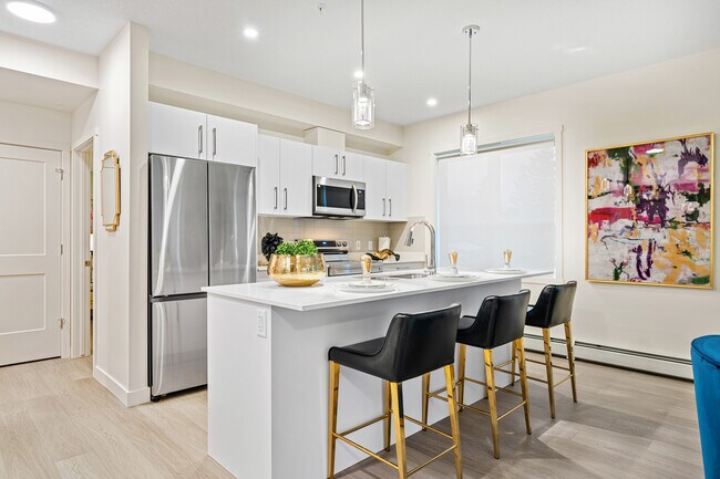 Photo - Elbow 5 Eight