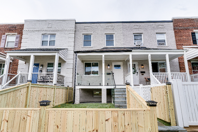 Photo - 255 Evans Ln Townhome