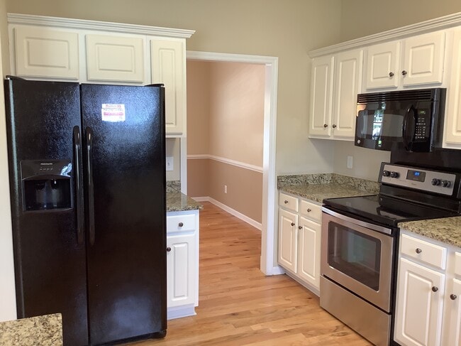 Photo - 116 Fairhaven Dr