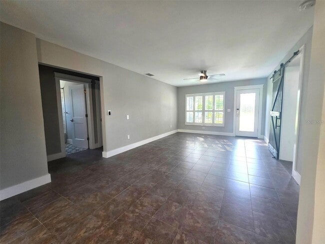 Photo - 1818 Douglas Ave