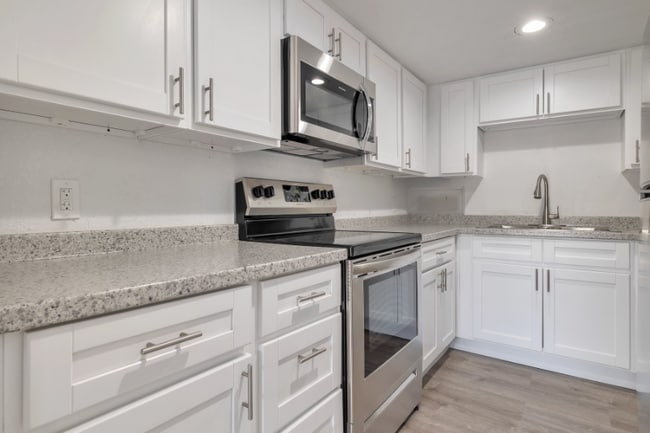 Photo - 1815 W Tuckey Ln Unidad 10