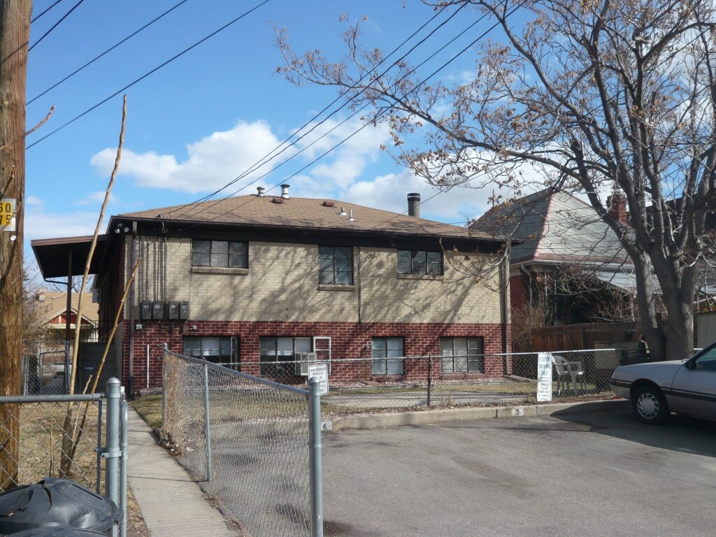 Photo - 463-473 Clarkson St