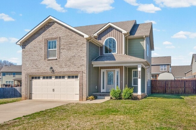 Photo - Pet Friendly Three Bedroom with Bonus!