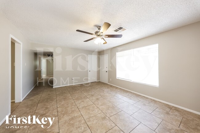Photo - 2118 W Montebello Ave