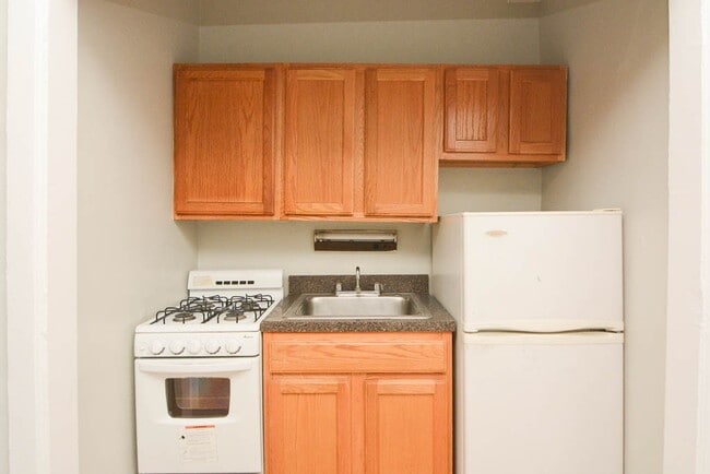 Photo - 3836 N Fremont St Unit 013