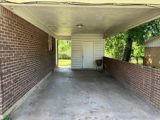 Photo - 2332 Caldwell Blvd