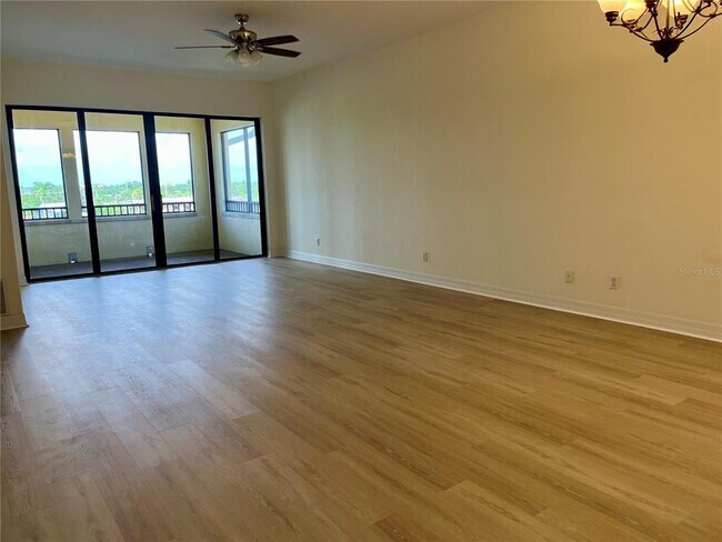 Photo - 1340 Rock Dove Ct Unit 144