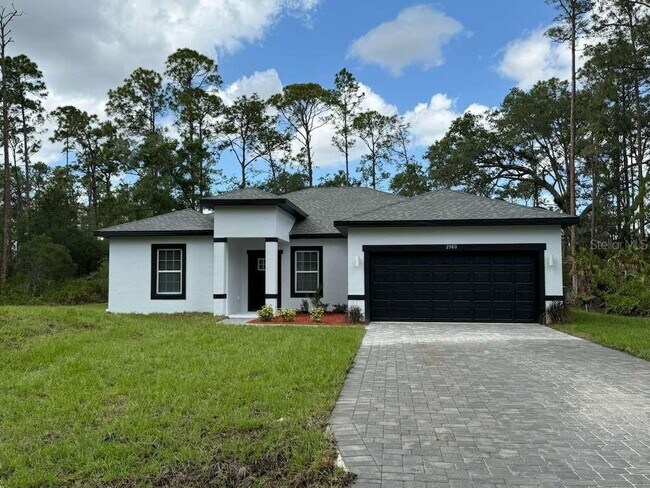 Building Photo - 3831 Poinciana Dr