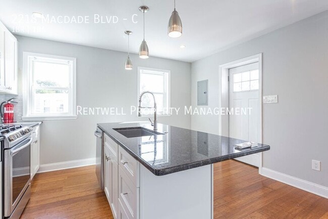Photo - 2218 MacDade Boulevard Unidad C