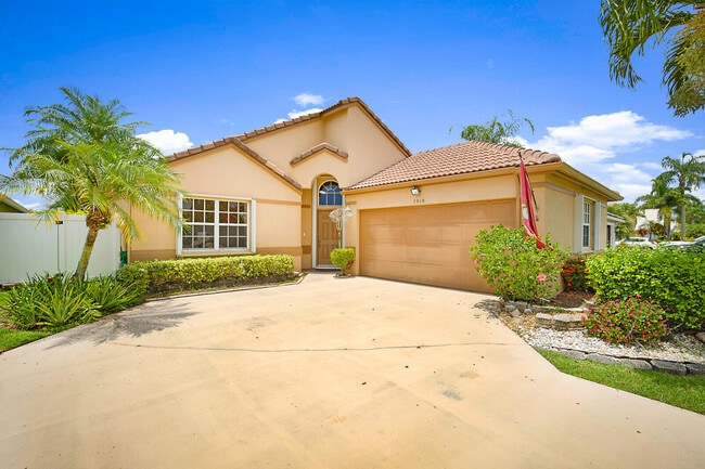 Building Photo - 7818 Stirling Bridge Blvd S Rental