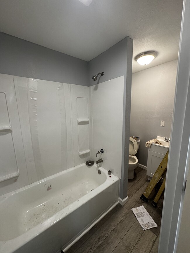 Photo - 11495 Leetown Rd House