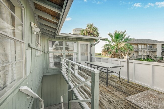 Photo - 16510 Blackbeard Rd