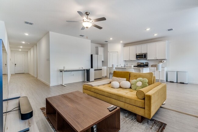 Photo - 3609 Grace Ln