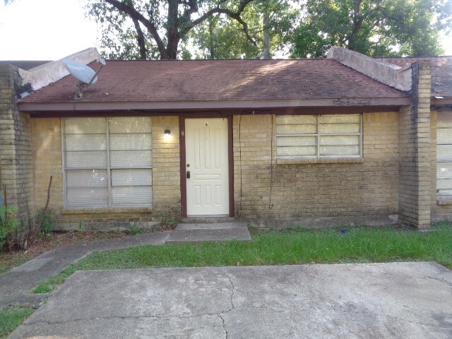 Building Photo - 701 Foster Dr Unit 6 Rental