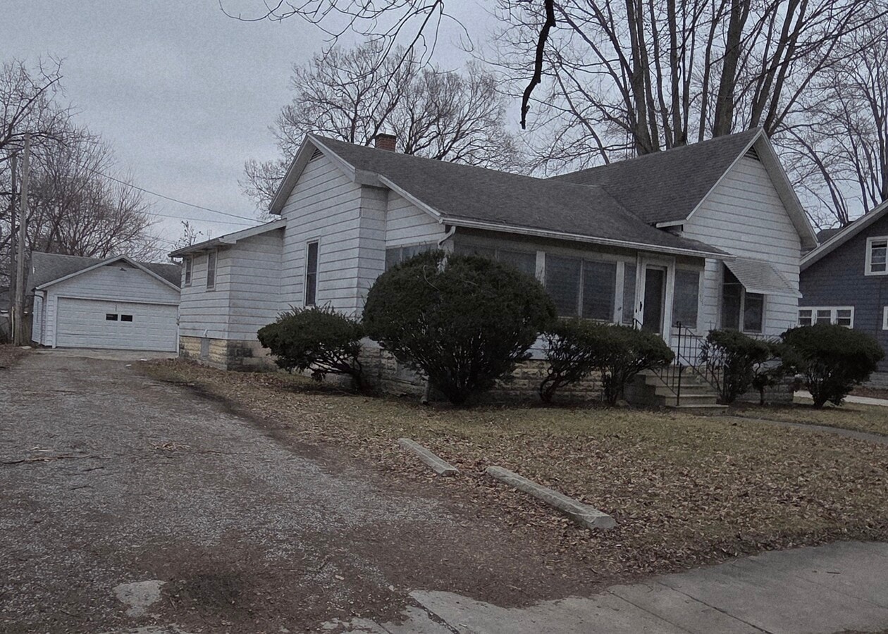 Photo - 508 N Washington St