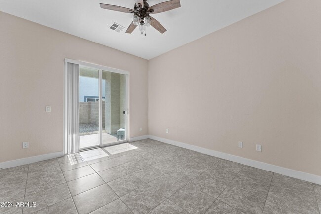 Photo - 904 N Poppy St