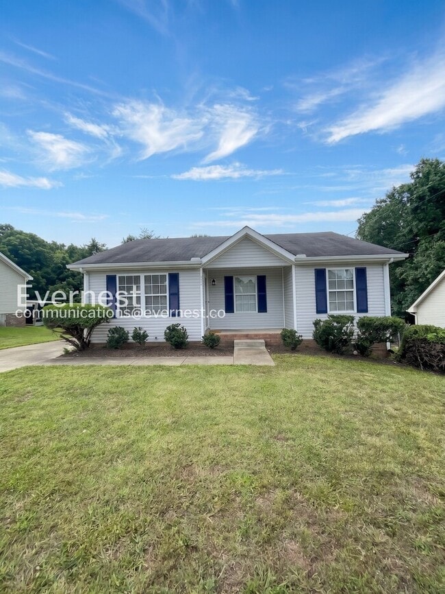 Photo - 320 Donna Dr