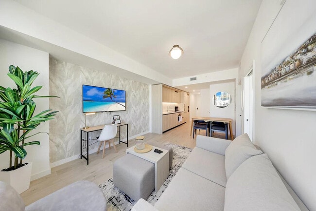 Photo - 40 NW 3rd St Unidad SI ID1463212P