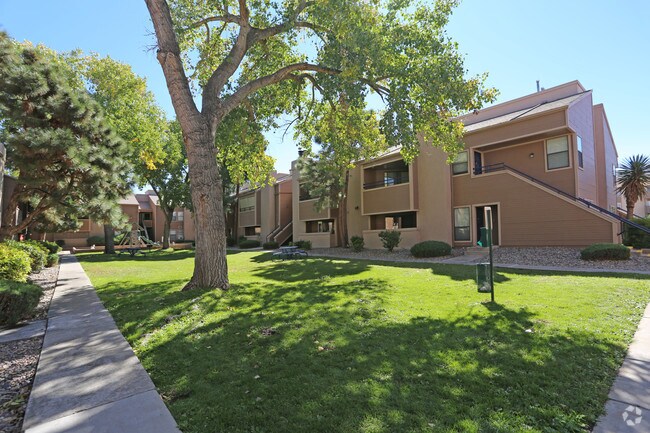Sunchase Apartments