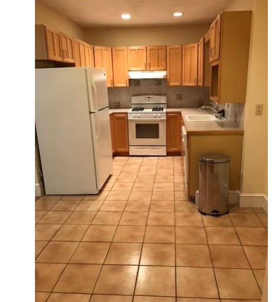 Photo - 1712 Beacon St Unit 2