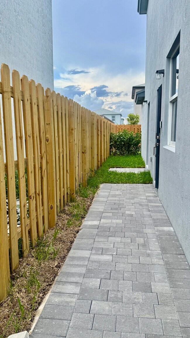 Photo - 19479 SW 340th St Unit 19479