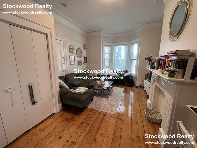 Photo - 11 Gates St Unit 1