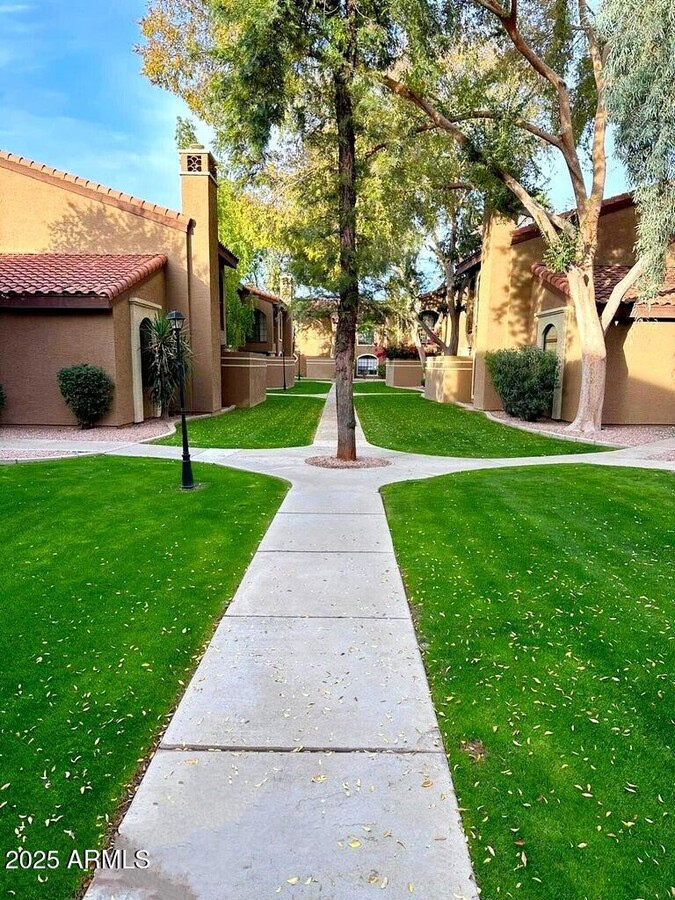 Photo - 6945 E Cochise Rd Townhome