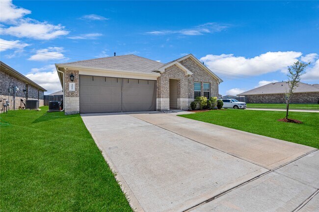 Photo - 22627 Petrizzi Ln