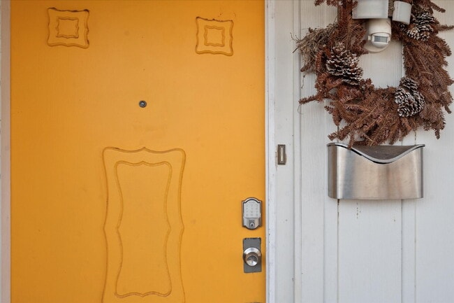 Photo - Fully Furnished Long-Term Rental!!