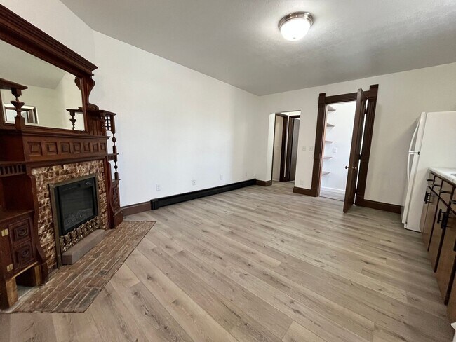 Photo - Newly Renovated Ground Floor 1 Bed Apartment!