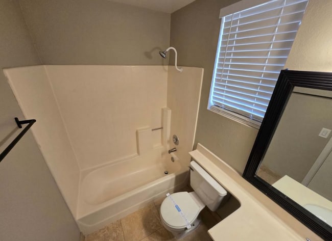 Photo - 5753 Indian Ridge Dr