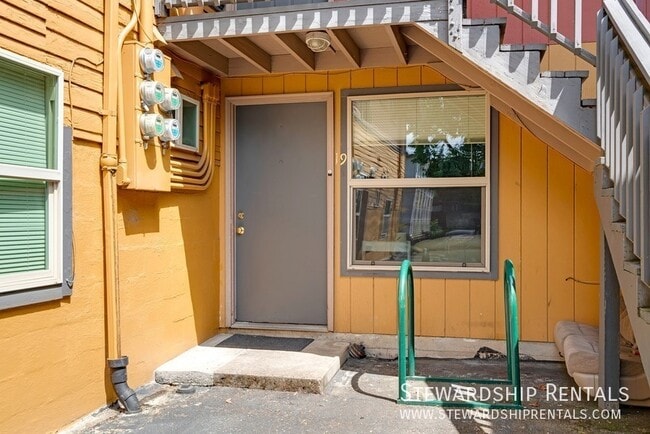 Photo - Ridgewood Apartments