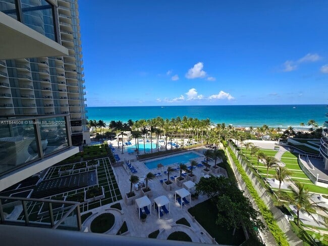 Building Photo - 9701 Collins Ave Unit 801S Rental