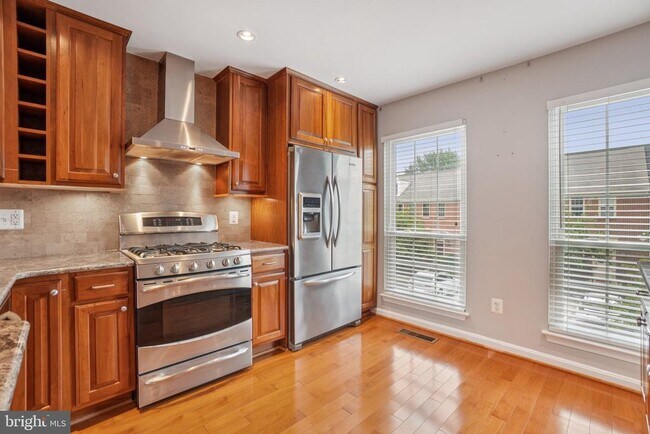 Photo - 1253 Quaker Hill Dr Casa Adosada