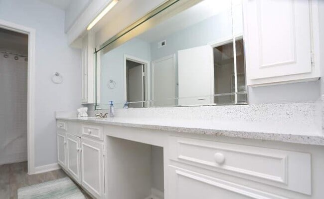 Photo - 1 bedroom in Houston TX 77057 Unidad 1047