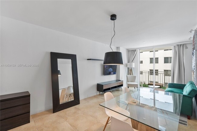 Photo - 185 SE 14th Terrace Unidad 2602