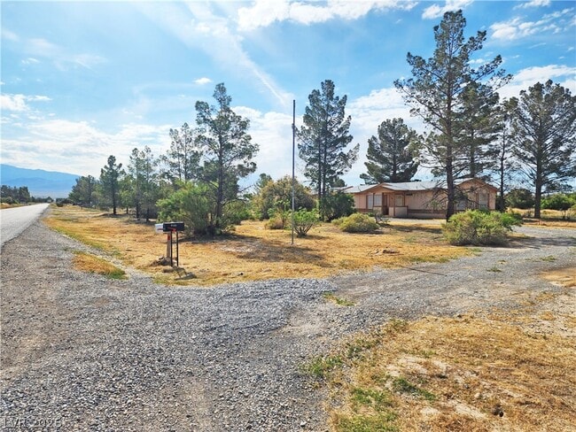 Photo - 1441 W Betty Ave