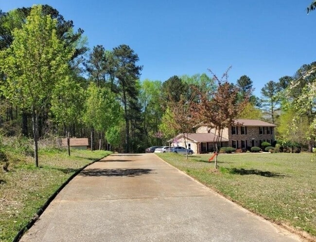 Photo - 2220 Sunny Hill Rd