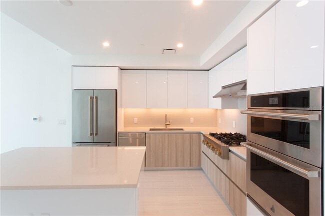 Photo - 400 Central Ave Unit 2001