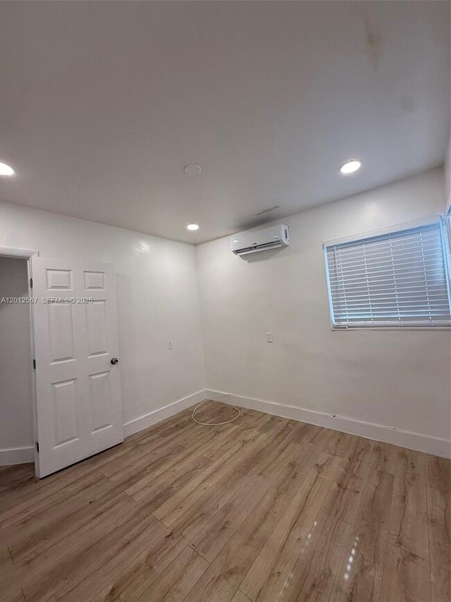 Photo - 7724 NE 1st Ave Unidad A