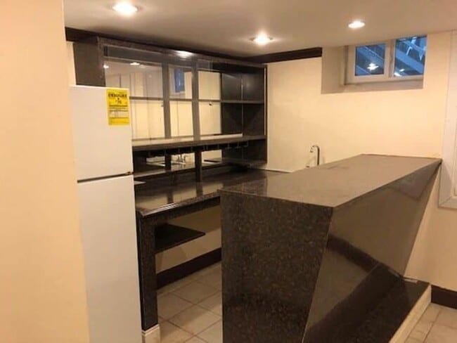 49 Hackensack Rd Unit B1