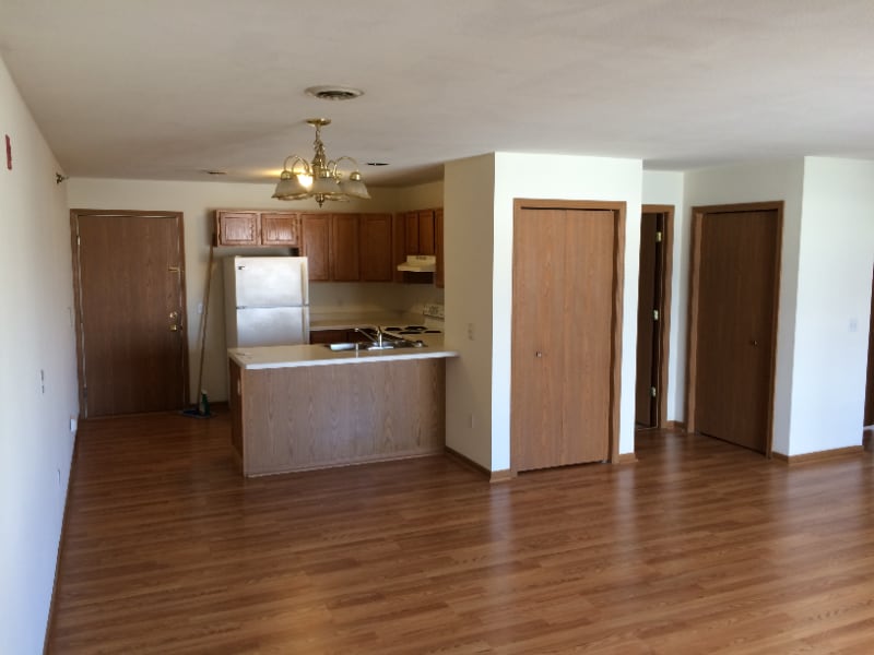 Photo - 100 S Division St