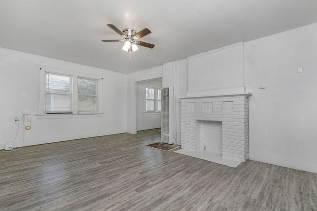 Photo - 809 S Mississippi St
