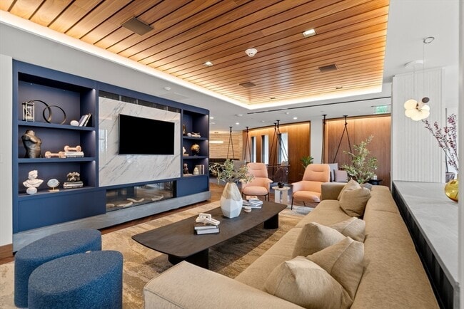 Photo - 1515 Commonwealth Ave Unidad 314