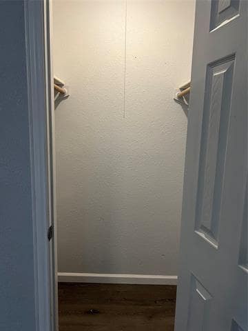 Photo - 402 Linda St