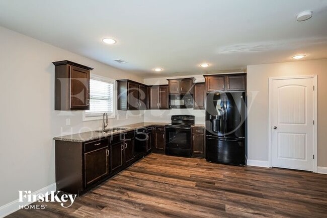 Photo - 2352 Pea Ridge Rd