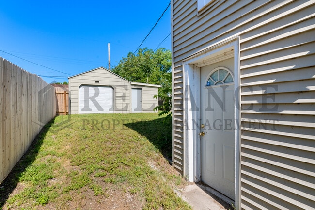 Photo - 1735 S Dodge Ave