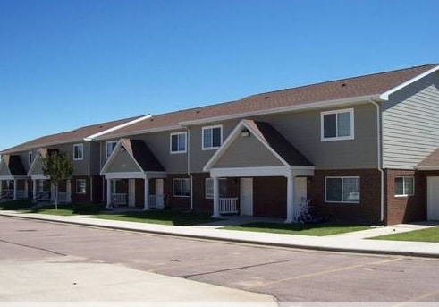 Primary Photo - Williamsburg Townhomes