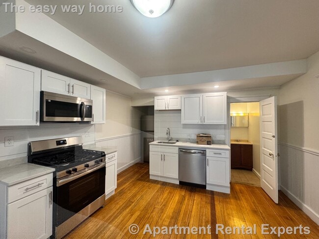 Building Photo - 40 A Linden Ave Unit #2