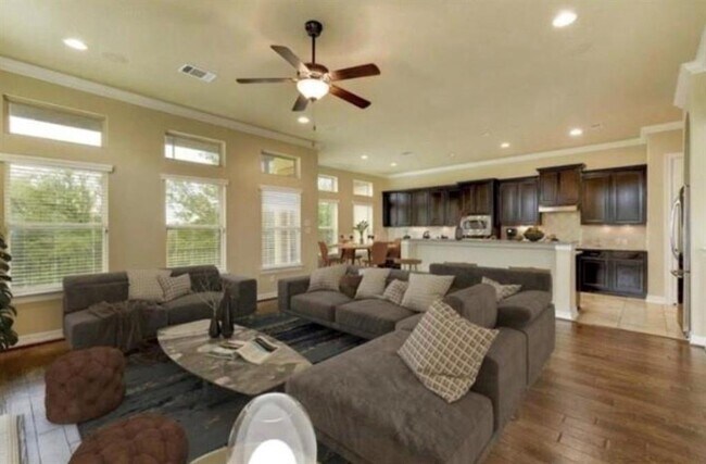 Photo - 181 Roberto Drive